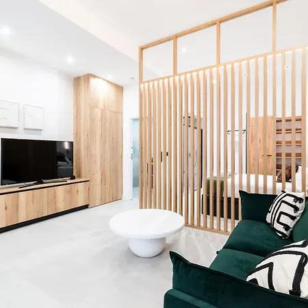 Albahaca Haven Luxury Center Апартаменты *