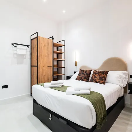 Albahaca Haven Luxury Center Апартаменты Гранада